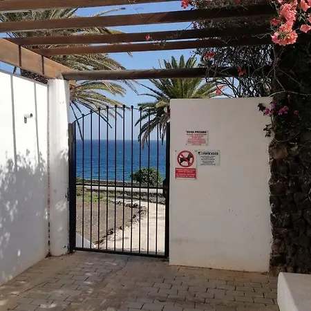 Giovanni 09 Playa Roca Lejlighed Costa Teguise