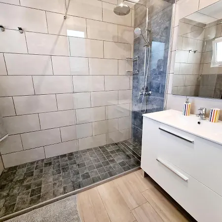 Giovanni 09 Playa Roca Lejlighed *